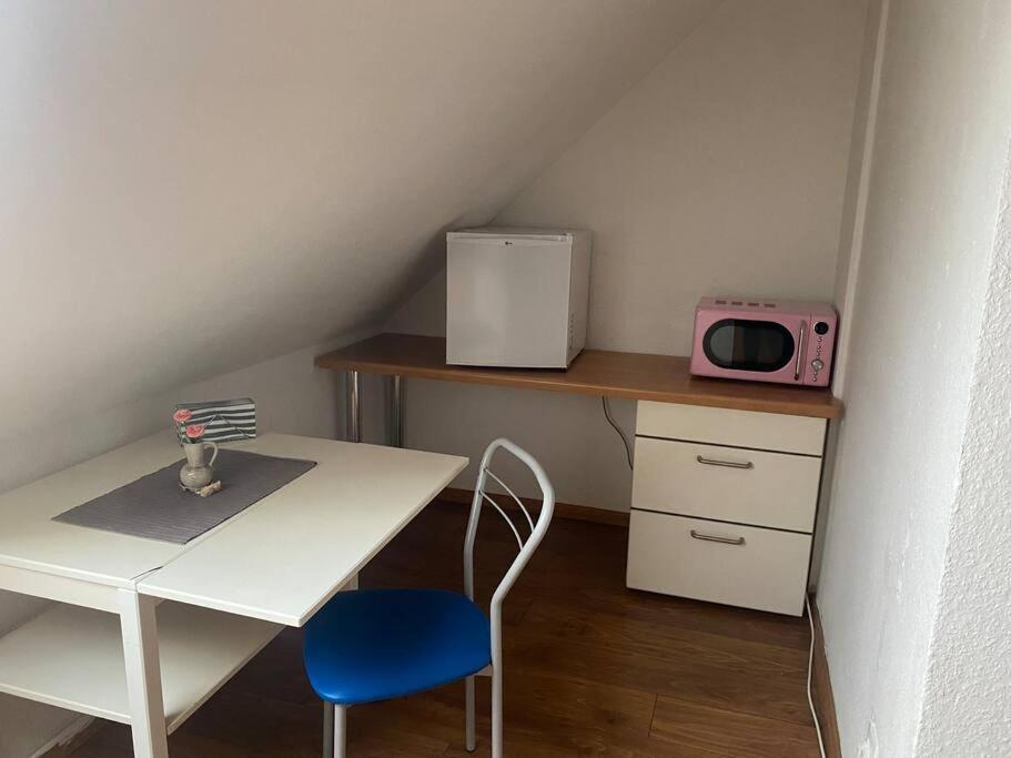 Ruhige Dachgeschosswohnung Seelze Kültér fotó