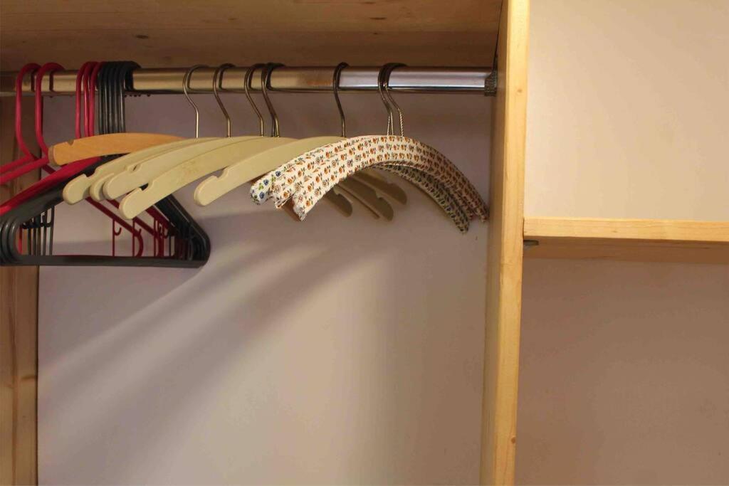 Ruhige Dachgeschosswohnung Seelze Kültér fotó